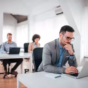 AI-Powered Procurement & Logistics: Optimizing Supply Chain Operations